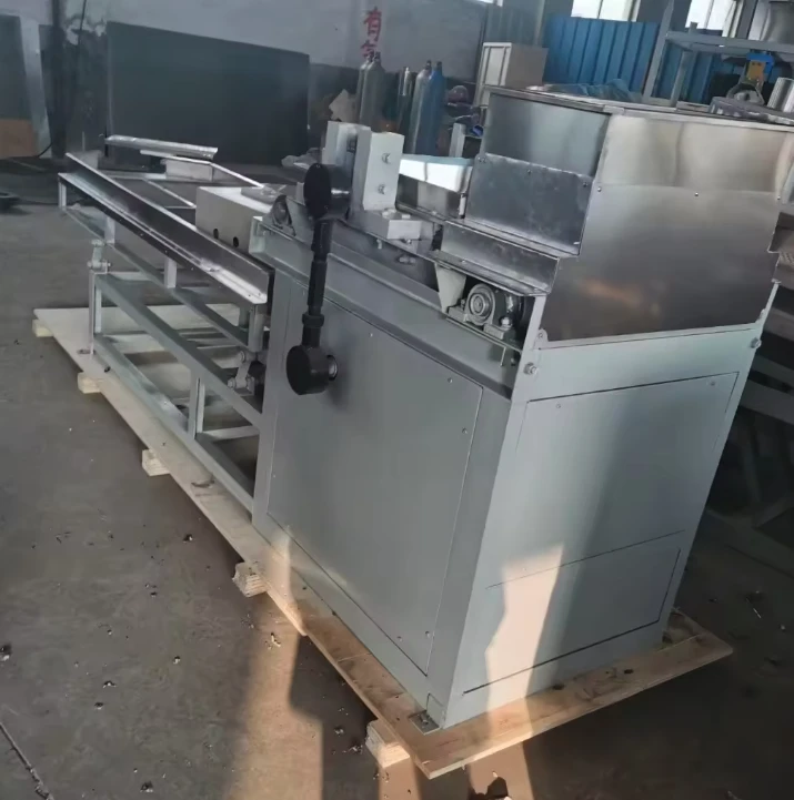 Cashew Nut Cutting Machine(5)